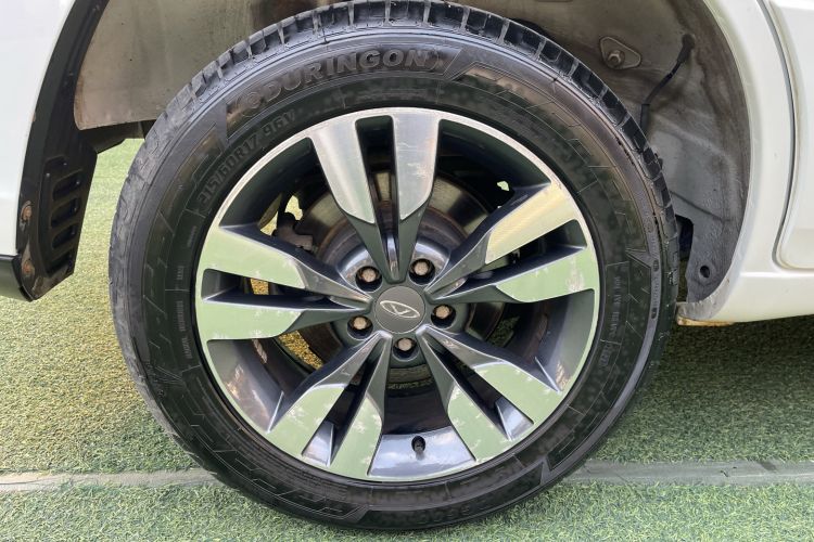 Used Chery Tiggo 3 2016 1.6L Manual ZhiShang Edition Right Rear Wheel Hub