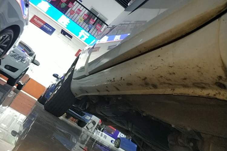 Used Chery Tiggo 3 2016 1.6L CVT ZhiShang Edition Right Side Sill