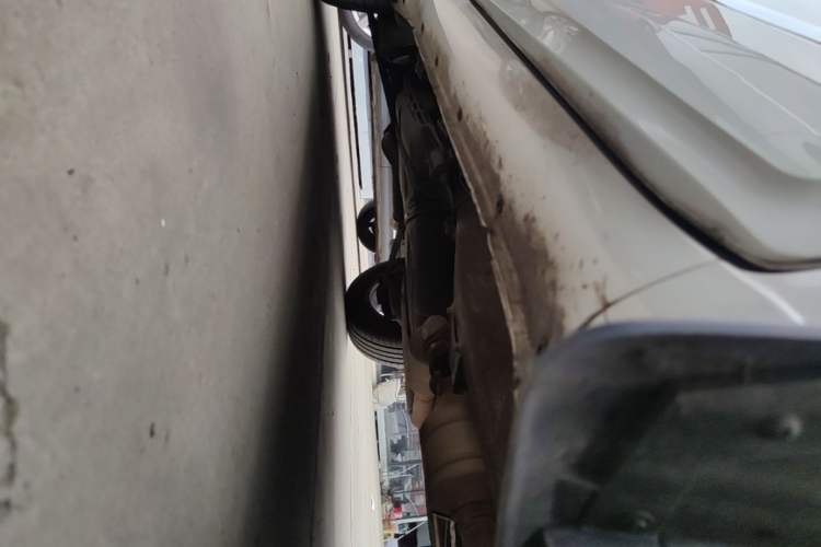 Used Chery Tiggo 3 2016 1.6L CVT ZhiShang Edition Right Side Sill