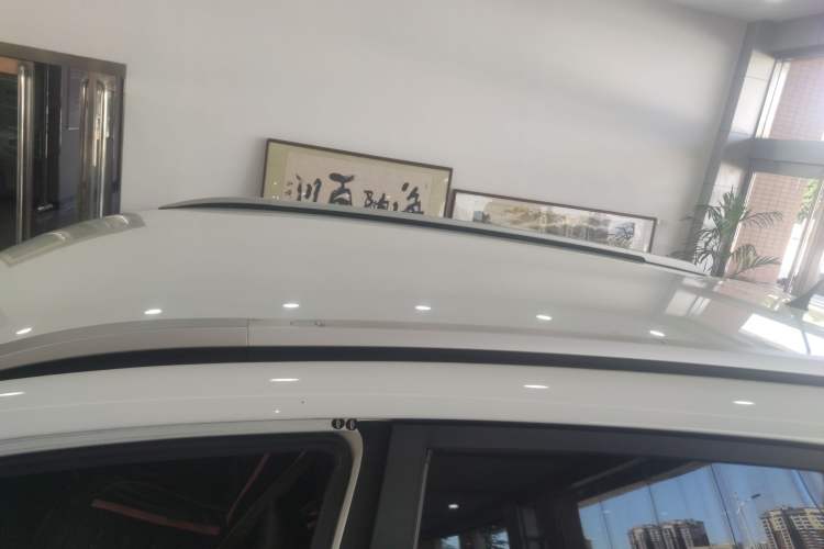 Used Chery Tiggo 3 2016 1.6L Manual Fashion Edition Roof
