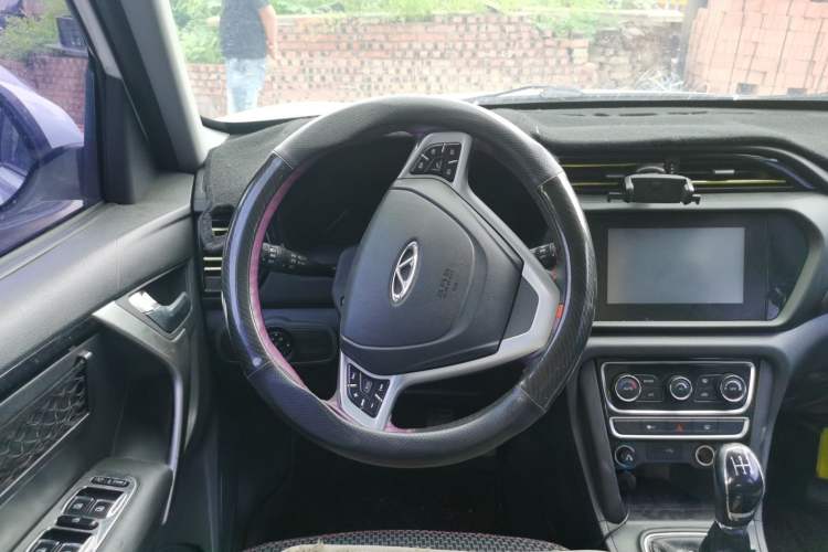Used Chery Tiggo 3 2016 1.6L Manual ZhiShang Edition Steering Wheel