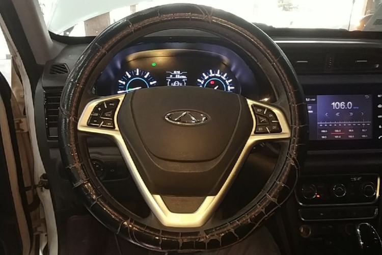 Used Chery Tiggo 3 2016 1.6L CVT ZhiShang Edition Steering Wheel