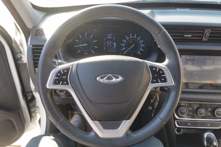 Used Chery Tiggo 3 2016 1.6L CVT ZhiShang Edition Steering Wheel