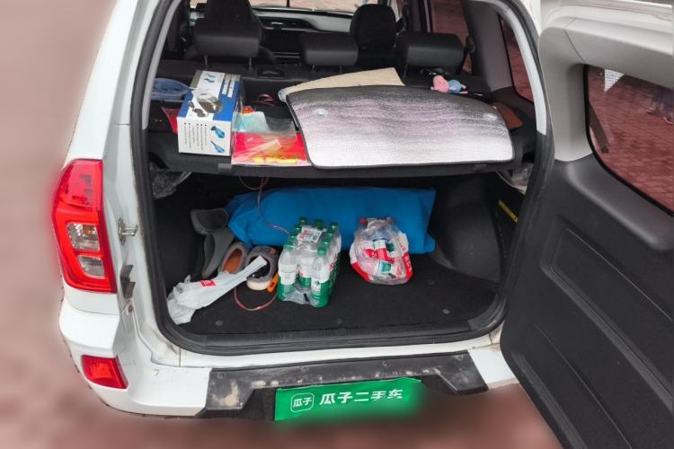 Used Chery Tiggo 3 2016 1.6L Manual ZhiShang Edition Trunk
