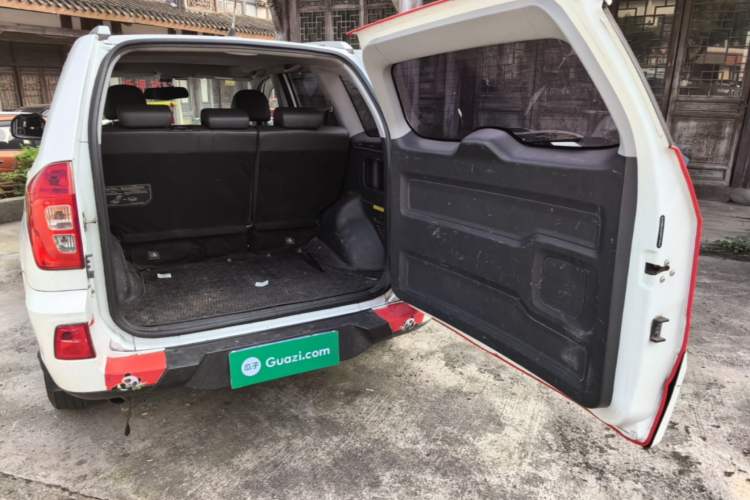 Used Chery Tiggo 3 2016 1.6L CVT ZhiShang Edition Trunk
