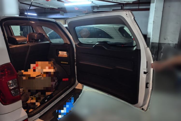 Used Chery Tiggo 3 2016 1.6L Manual ZhiShang Edition Trunk