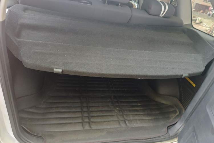 Used Chery Tiggo 3 2016 1.6L Manual Fashion Edition Trunk
