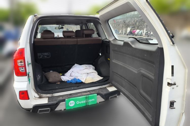 Used Chery Tiggo 3 2016 1.6L Manual Fashion Edition Trunk