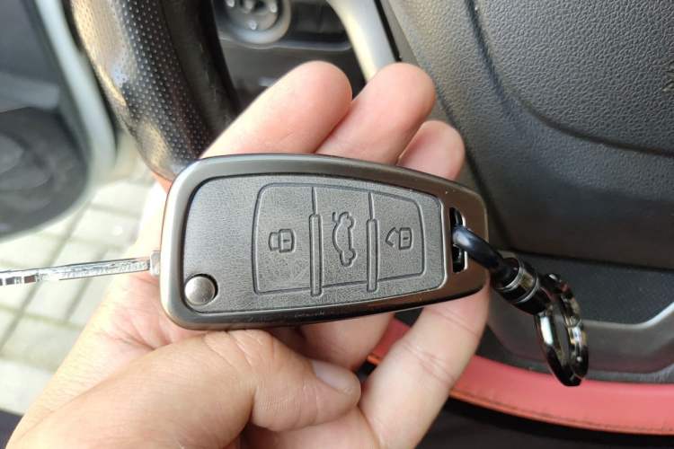 Used Chery Tiggo 3 2016 1.6L Manual ZhiShang Edition Vehicle Key