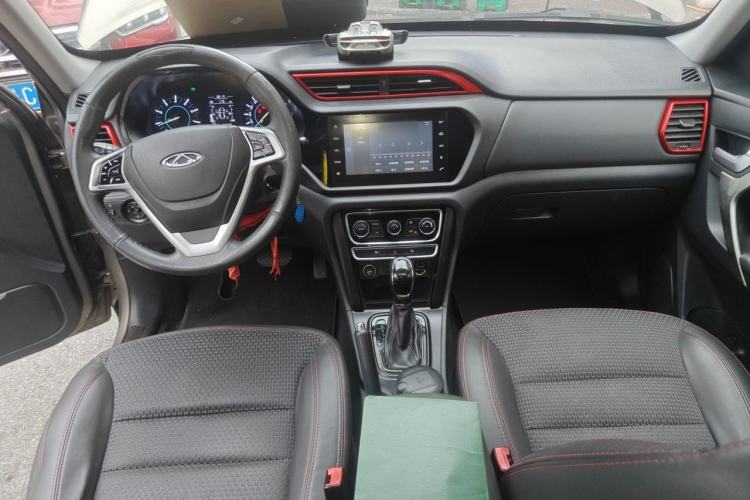 Used Chery Tiggo 3 2016 1.6L CVT ZhiShang Edition Center Console