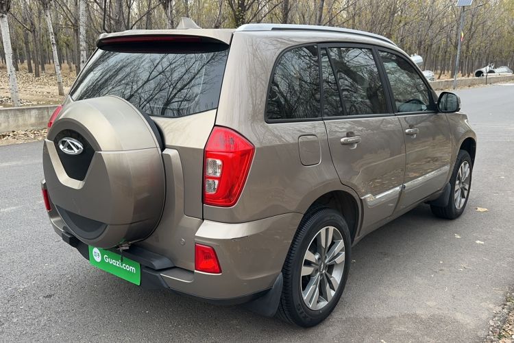 Used Chery Tiggo 3 2016 1.6L Manual ZhiShang Edition Exterior 4