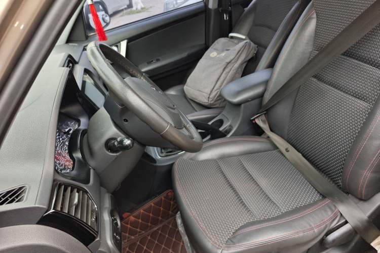 Used Chery Tiggo 3 2016 1.6L Manual ZhiShang Edition Left Front Seat
