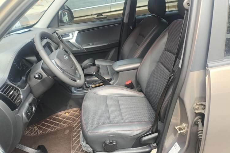 Used Chery Tiggo 3 2016 1.6L Manual ZhiShang Edition Left Front Seat