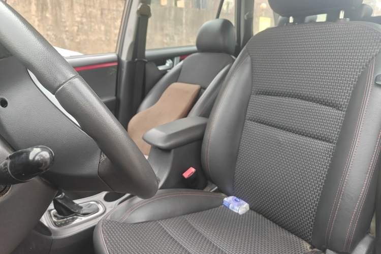 Used Chery Tiggo 3 2016 1.6L CVT ZhiShang Edition Left Front Seat