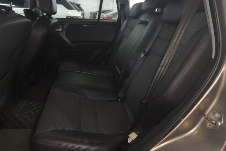 Used Chery Tiggo 3 2016 1.6L Manual ZhiShang Edition Left Rear Seat