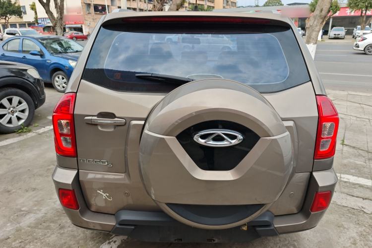 Used Chery Tiggo 3 2016 1.6L Manual ZhiShang Edition Rear