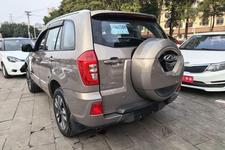 Used Chery Tiggo 3 2016 1.6L Manual ZhiShang Edition Rear Left 45 Deg