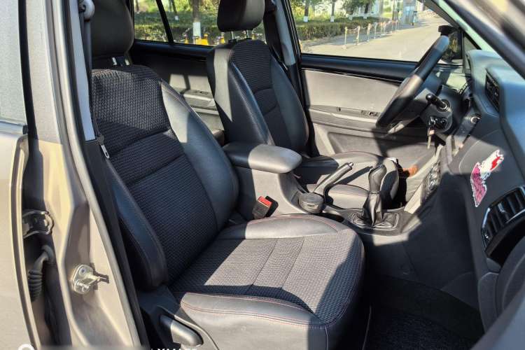 Used Chery Tiggo 3 2016 1.6L Manual ZhiShang Edition Right Front Seat