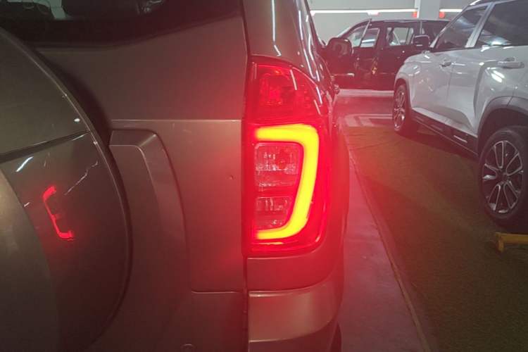 Used Chery Tiggo 3 2016 1.6L Manual ZhiShang Edition Right Rear Taillight