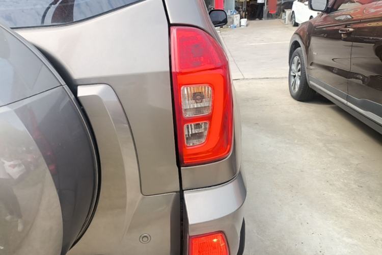 Used Chery Tiggo 3 2016 1.6L Manual ZhiShang Edition Right Rear Taillight