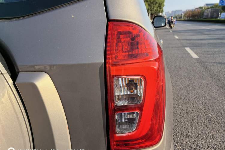 Used Chery Tiggo 3 2016 1.6L Manual ZhiShang Edition Right Rear Taillight
