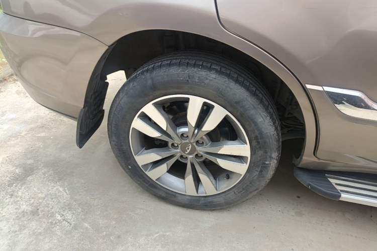 Used Chery Tiggo 3 2016 1.6L Manual ZhiShang Edition Right Rear Wheel Hub