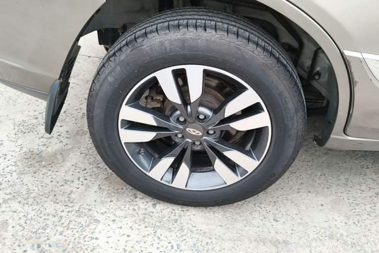 Used Chery Tiggo 3 2016 1.6L CVT ZhiShang Edition Right Rear Wheel Hub