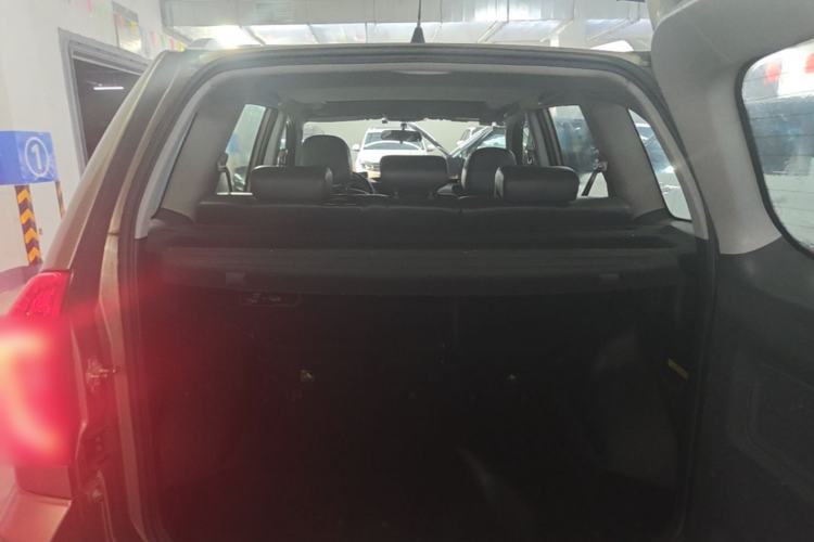 Used Chery Tiggo 3 2016 1.6L Manual ZhiShang Edition Trunk