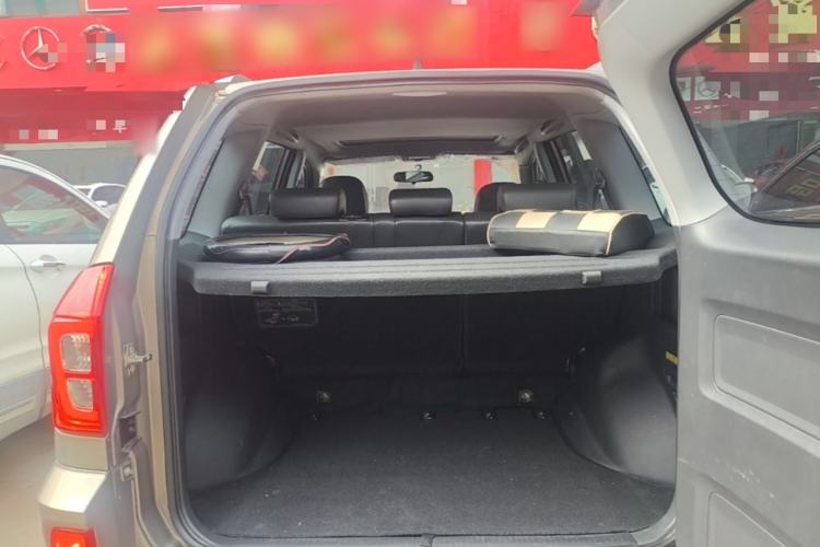 Used Chery Tiggo 3 2016 1.6L Manual ZhiShang Edition Trunk