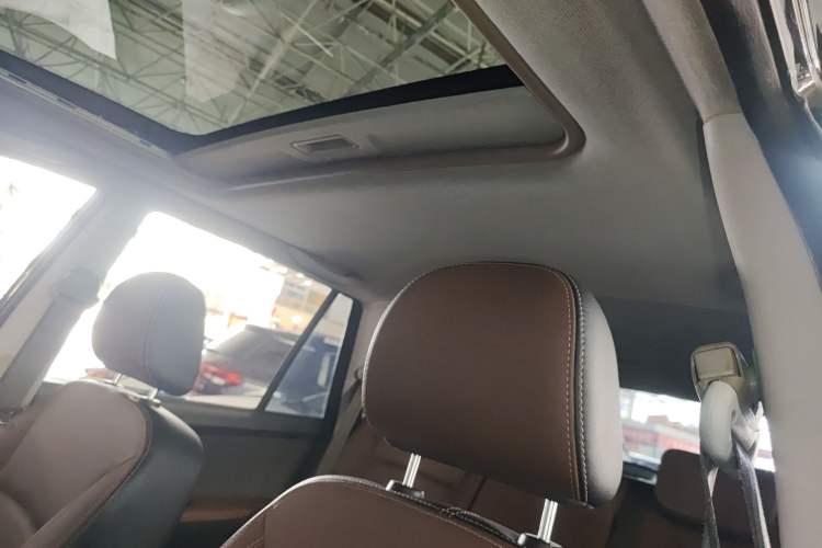 Used Chery Tiggo 3 2018 1.6L CVT Million Global Edition Headliner