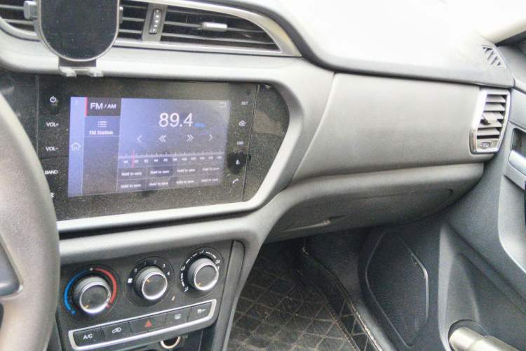 Used Chery Tiggo 3 2018 1.6L Manual Million Global Edition Audio And AC Panel