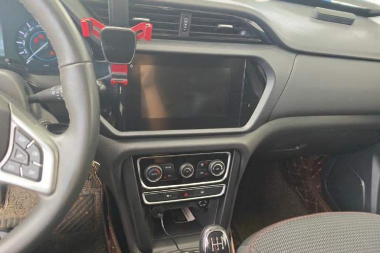 Used Chery Tiggo 3 2018 Classic Edition 1.6L Manual Elite Model Audio And AC Panel