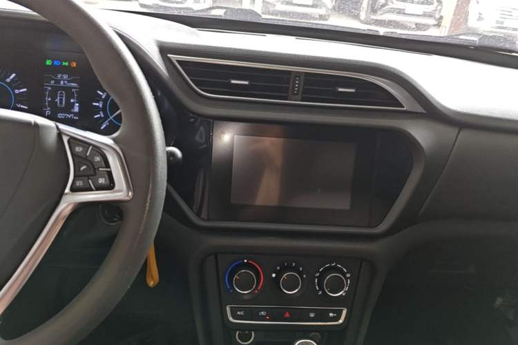 Used Chery Tiggo 3 2018 1.6L CVT Million Global Edition Audio And AC Panel