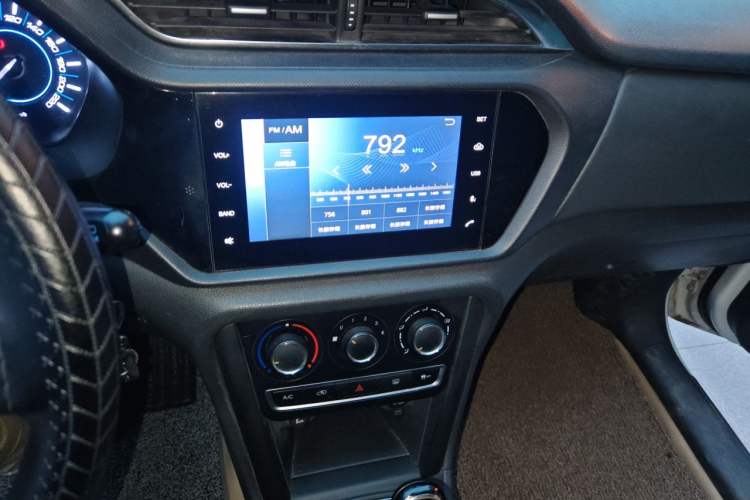 Used Chery Tiggo 3 2018 1.6L Manual Million Global Edition Audio And AC Panel