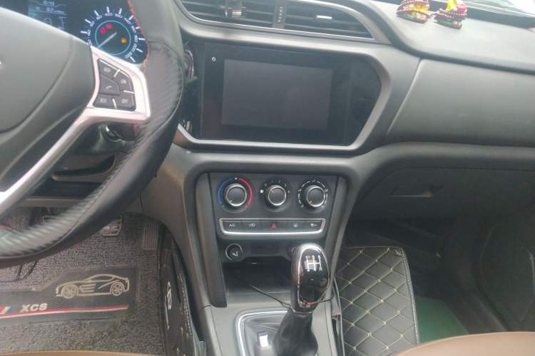 Used Chery Tiggo 3 2018 1.6L Manual Million Global Edition Audio And AC Panel