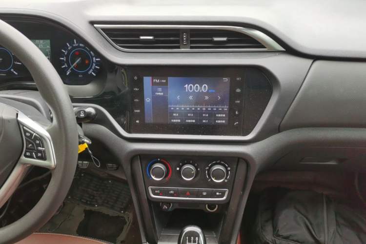 Used Chery Tiggo 3 2018 1.6L Manual Million Global Edition Audio And AC Panel