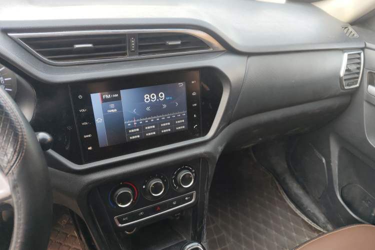 Used Chery Tiggo 3 2018 1.6L Manual Million Global Edition Audio And AC Panel