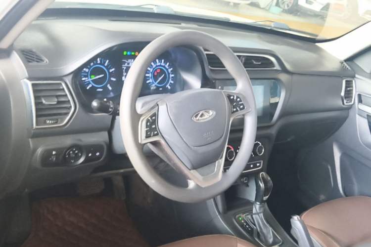 Used Chery Tiggo 3 2018 1.6L CVT Million Global Edition Center Console