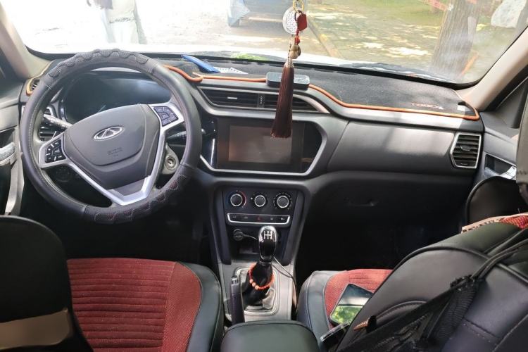 Used Chery Tiggo 3 2018 1.6L Manual Million Global Edition Center Console