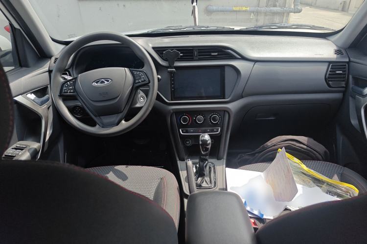 Used Chery Tiggo 3 2018 Classic Edition 1.6L CVT Comfort Model Center Console