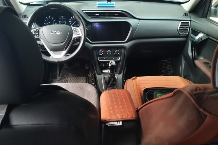 Used Chery Tiggo 3 2018 1.6L Manual Million Global Edition Center Console