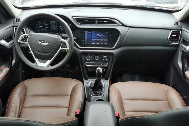 Used Chery Tiggo 3 2018 1.6L Manual Million Global Edition Center Console