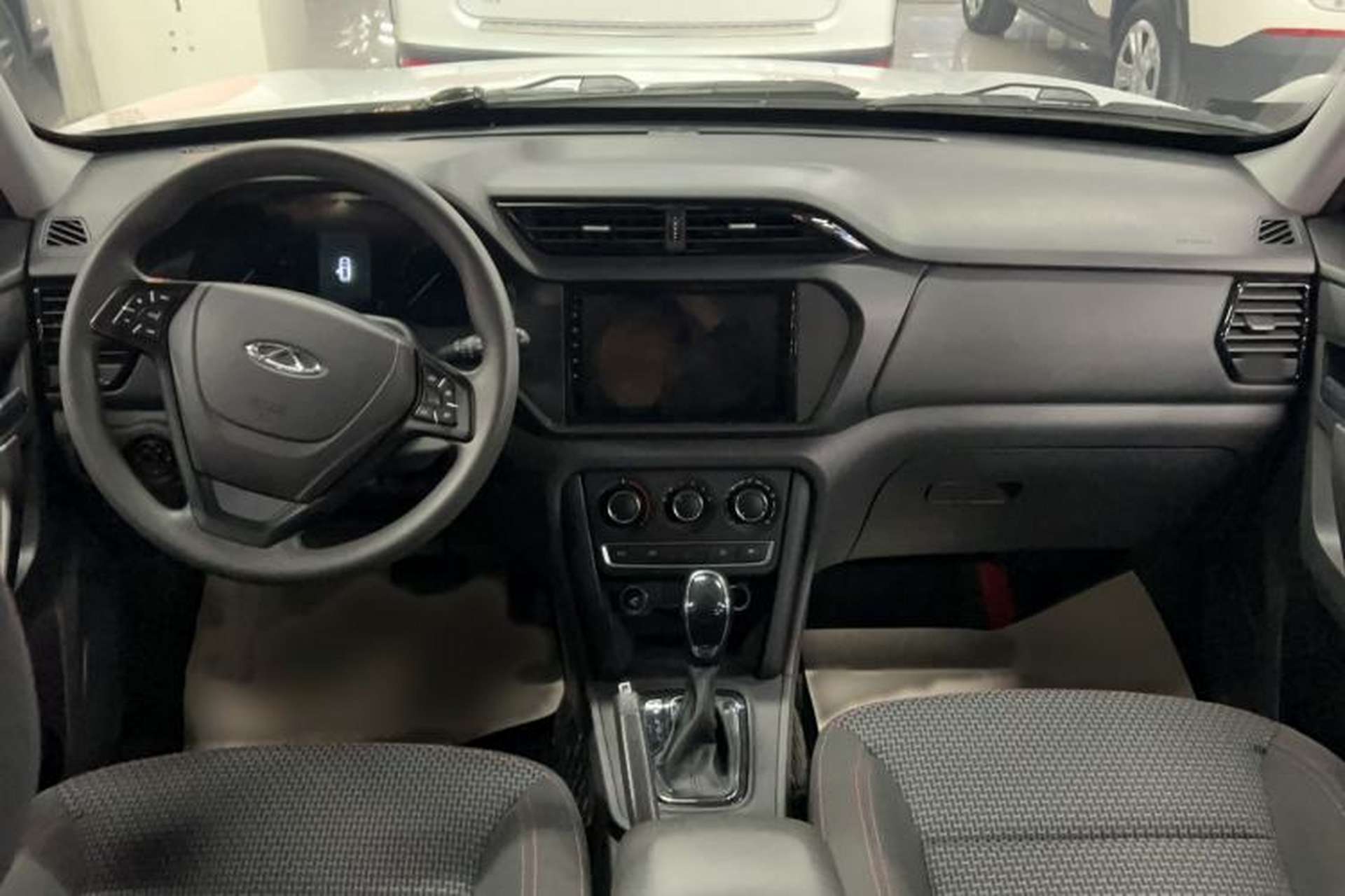 Used Chery Tiggo 3 2018 Classic Edition 1.6L CVT Comfort Model Center Console