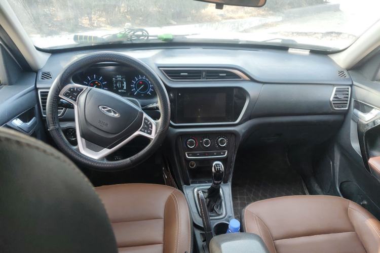 Used Chery Tiggo 3 2018 1.6L Manual Million Global Edition Center Console