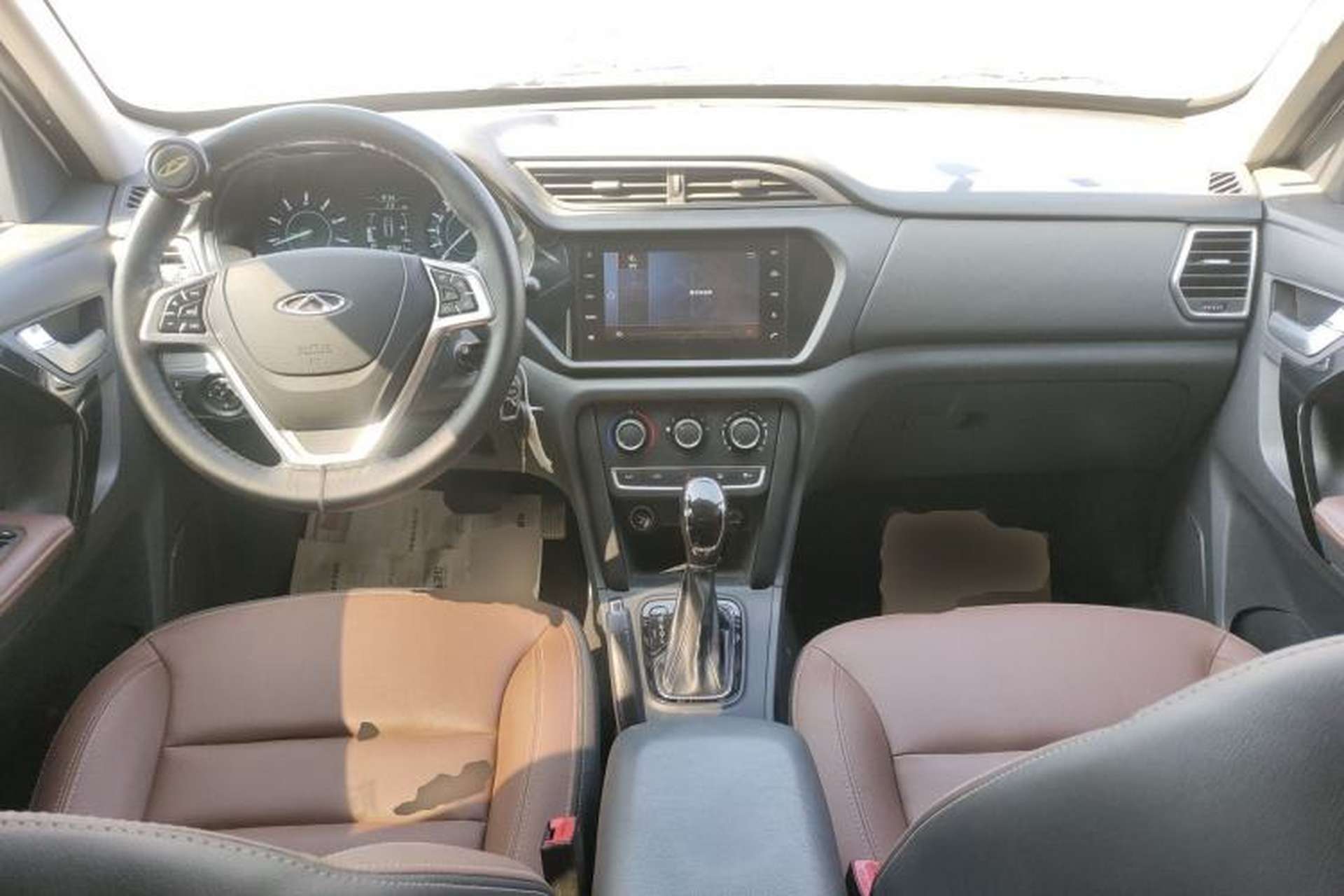 Used Chery Tiggo 3 2018 1.6L CVT Million Global Edition Center Console