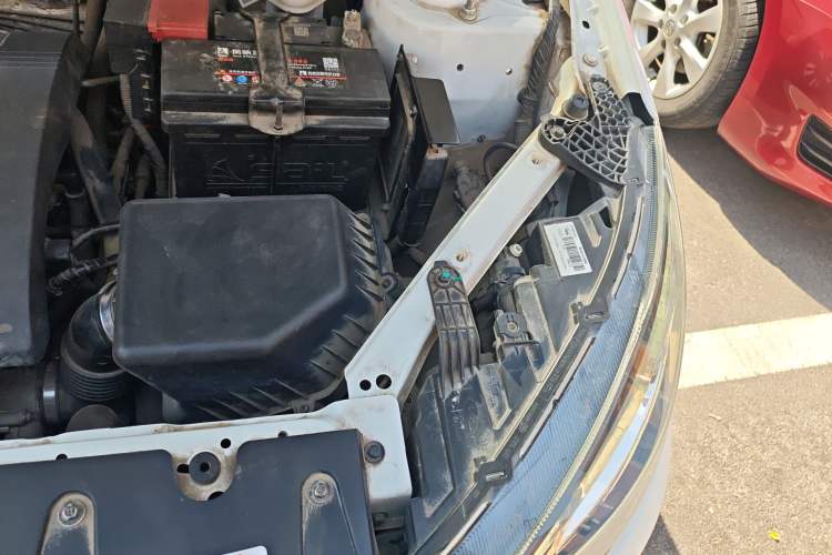 Used Chery Tiggo 3 2018 Classic Edition 1.6L CVT Elite Model Engine Bay Left