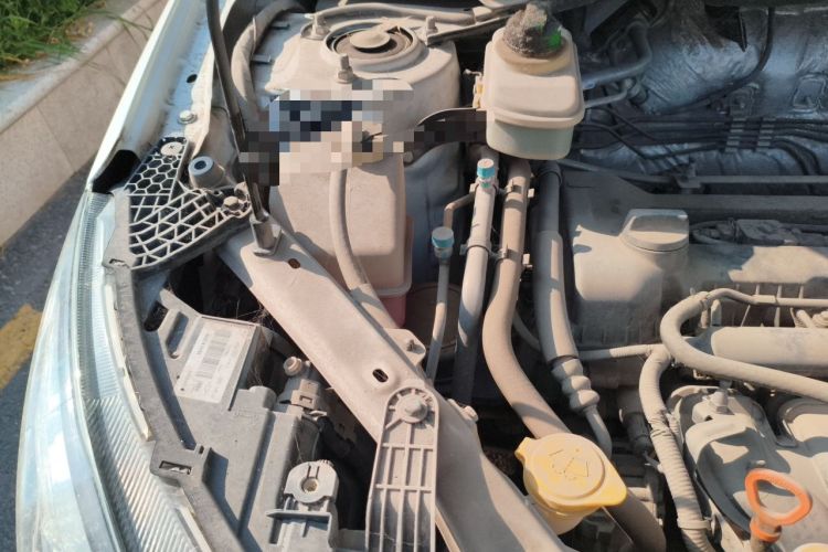 Used Chery Tiggo 3 2018 Classic Edition 1.6L Manual Comfort Model Engine Bay Right