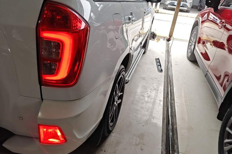 Used Chery Tiggo 3 2018 1.6L CVT Million Global Edition Exterior 3
