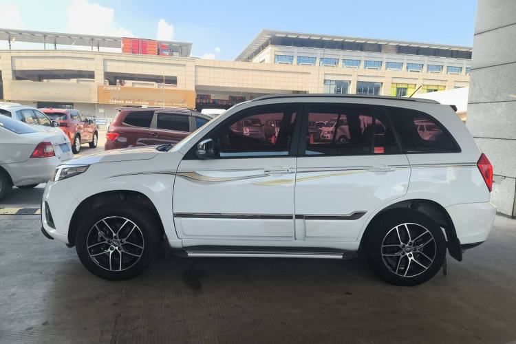 Used Chery Tiggo 3 2018 1.6L Manual Million Global Edition Exterior 3