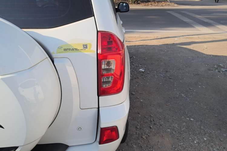 Used Chery Tiggo 3 2018 1.6L Manual Million Global Edition Exterior 3
